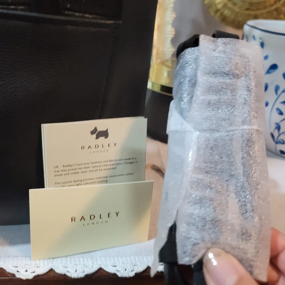 Radley London black tote Flash Sale No Offers - Picture 9 of 9